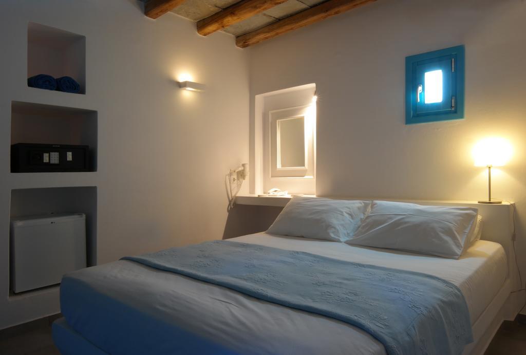 Miramare Hotel Folégandros Oda fotoğraf